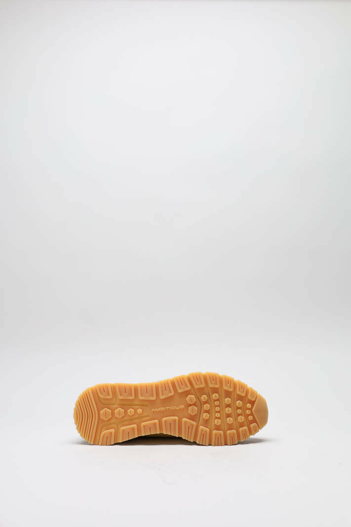 zoom in on Geel Sneaker image Geel Sneaker image