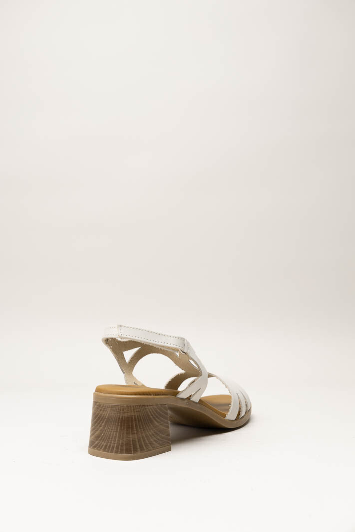 Lichtbeige Sandaal hak image