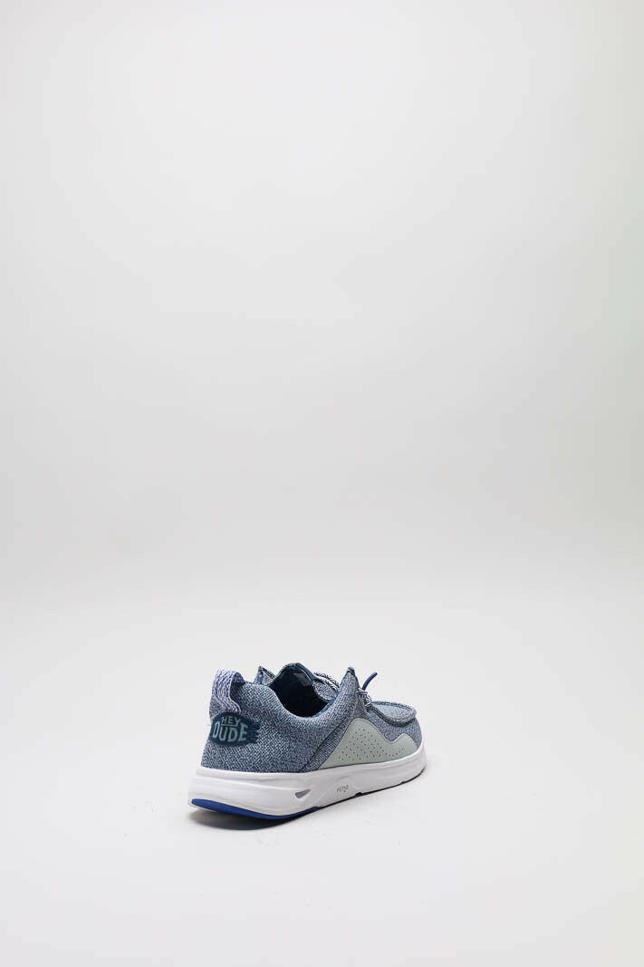 zoom in on Blauw Sneaker image Blauw Sneaker image