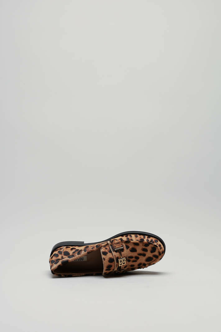 zoom in on Beige Mocassin image Beige Mocassin image