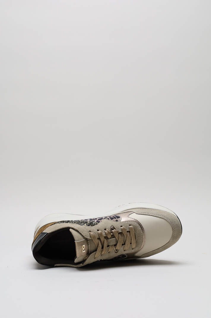 zoom in on Beige Sneaker image Beige Sneaker image