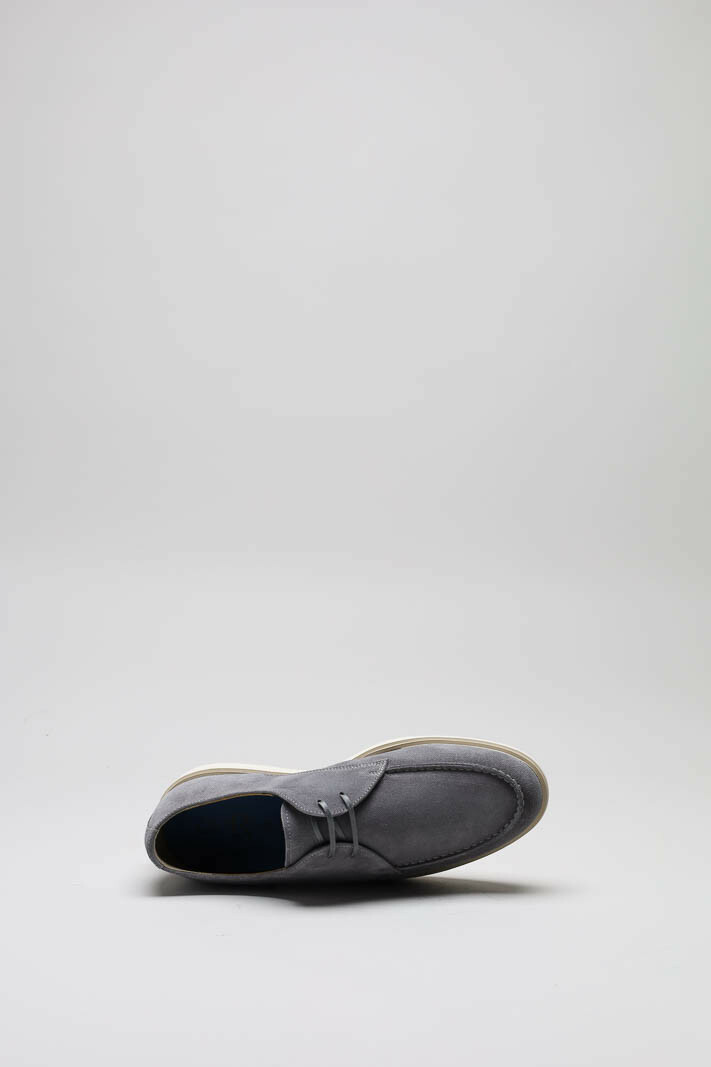 zoom in on Grijs Veterschoen image Grijs Veterschoen image