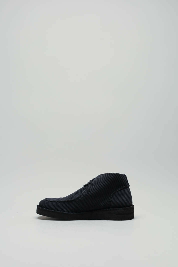 zoom in on Zwart Veterschoen hoog image Zwart Veterschoen hoog image