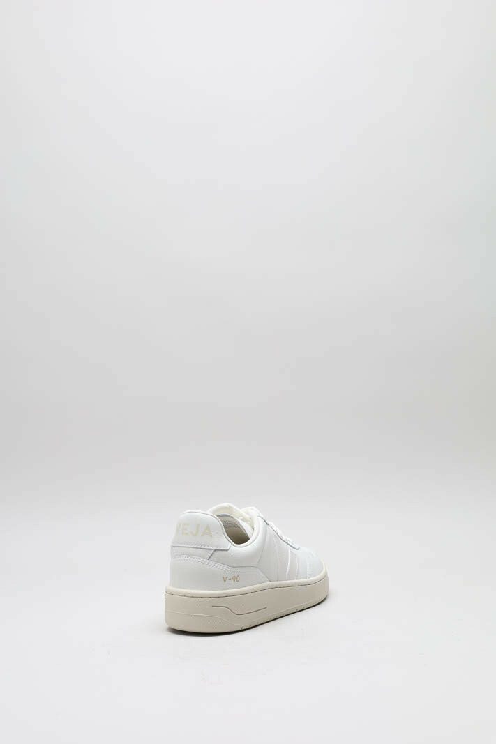 zoom in on Wit Sneaker image Wit Sneaker image