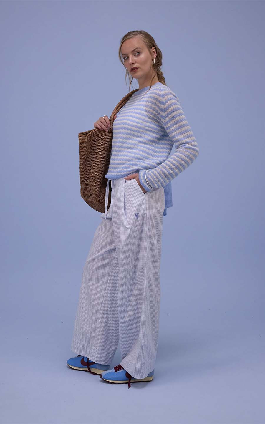 Lichtblauw Trui image