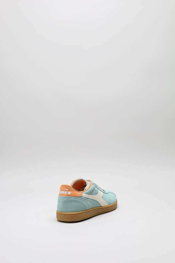 zoom in on Lichtblauw Sneaker image Lichtblauw Sneaker image