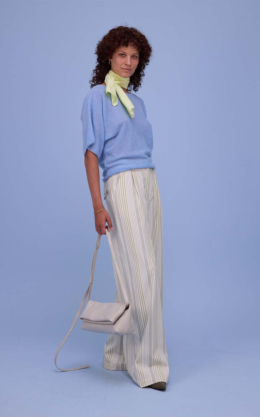 Lichtblauw Trui image