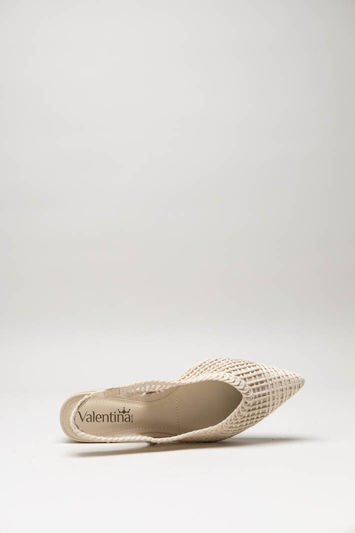 Beige Ballerina image