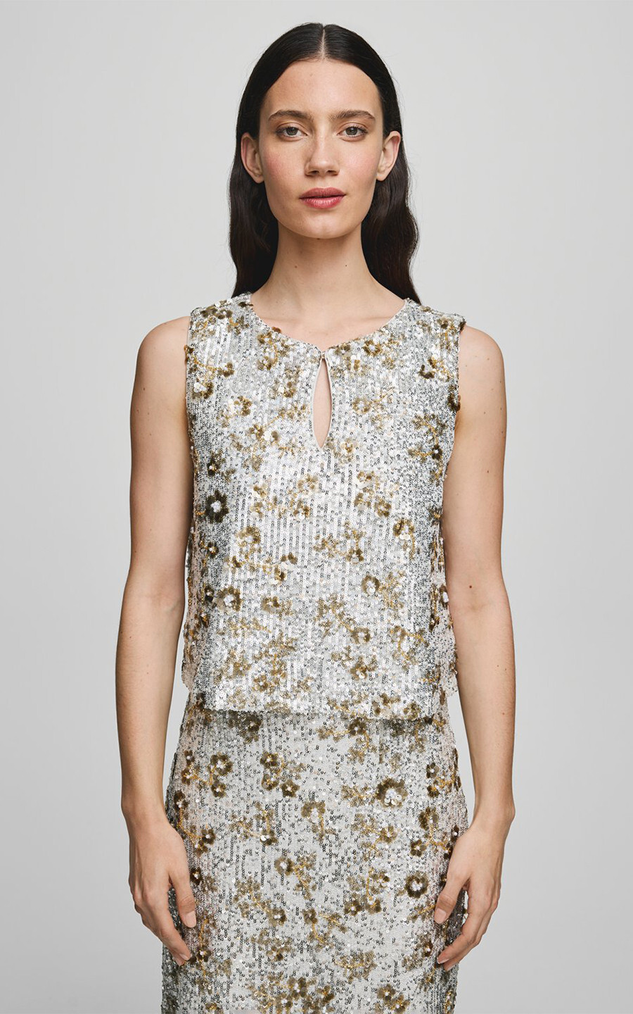 zoom in on Zilver T-shirt/top image Zilver T-shirt/top image