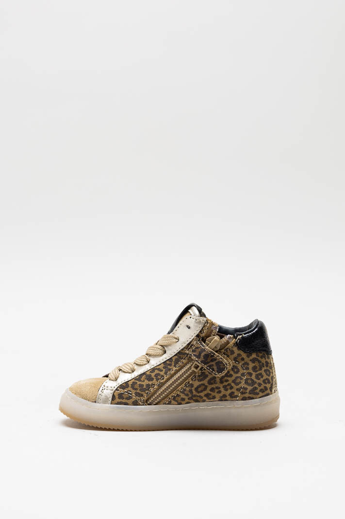 Beige Sneaker image