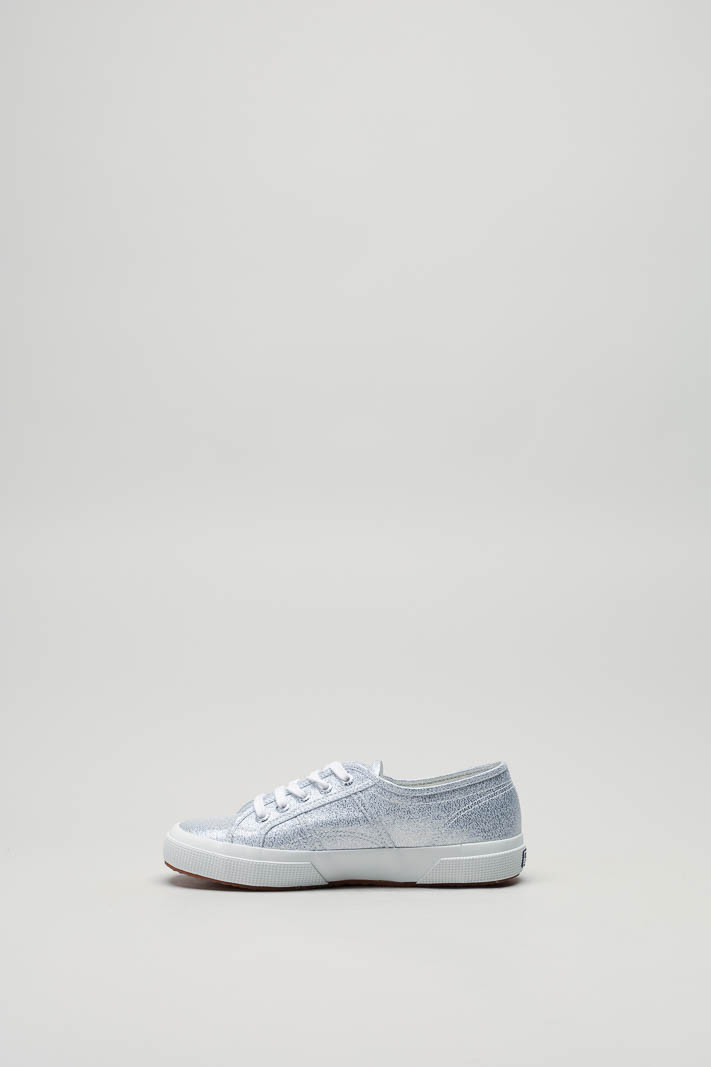 zoom in on Zilver Sneaker image Zilver Sneaker image