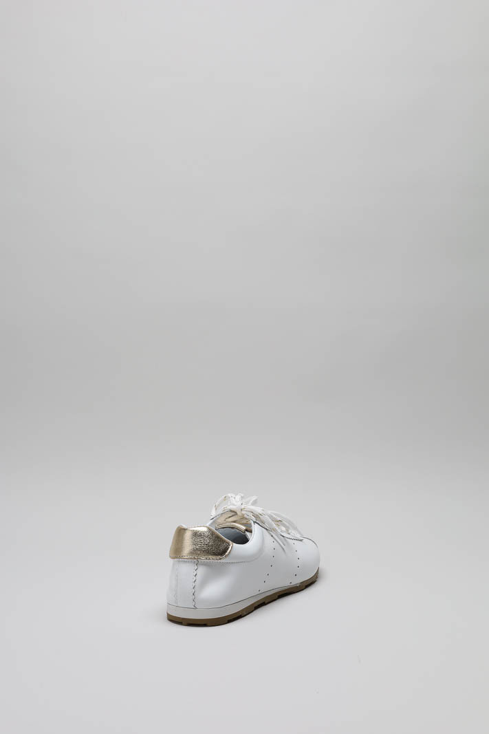 zoom in on Wit Sneaker image Wit Sneaker image