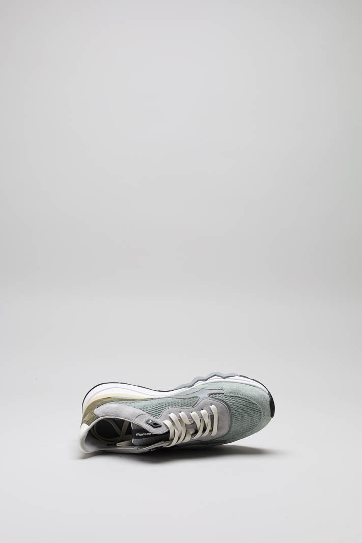 zoom in on Groen Sneaker image Groen Sneaker image