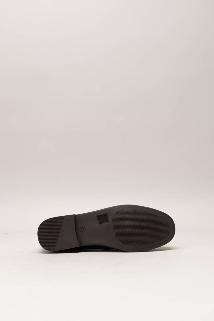 Donkerbruin Mocassin image