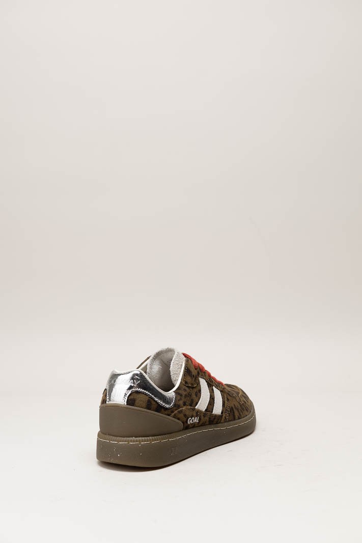 Bruin Sneaker image