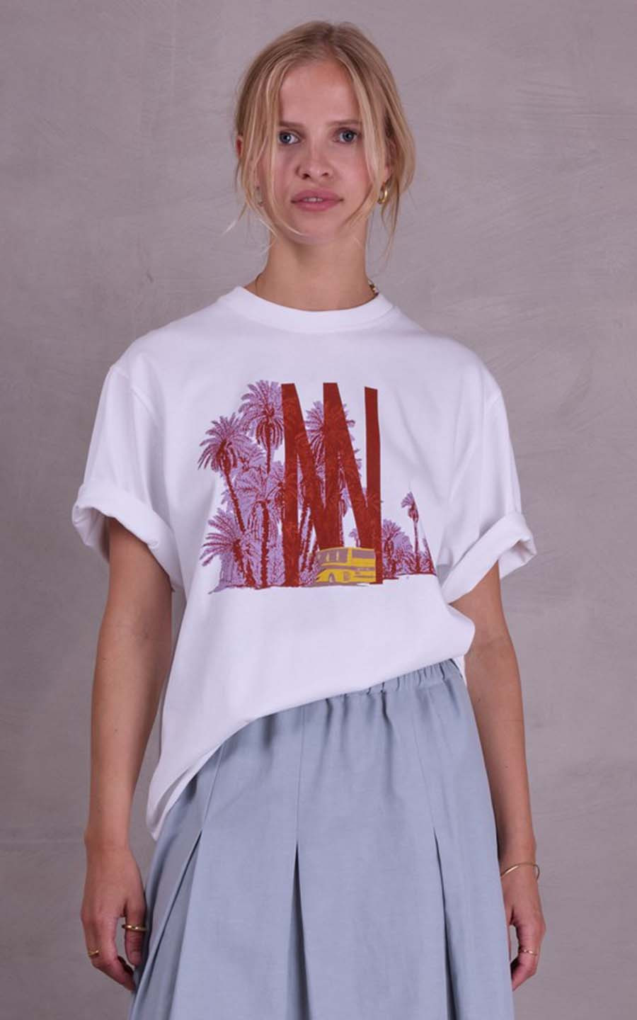 zoom in on Wit T-shirt/top image Wit T-shirt/top image