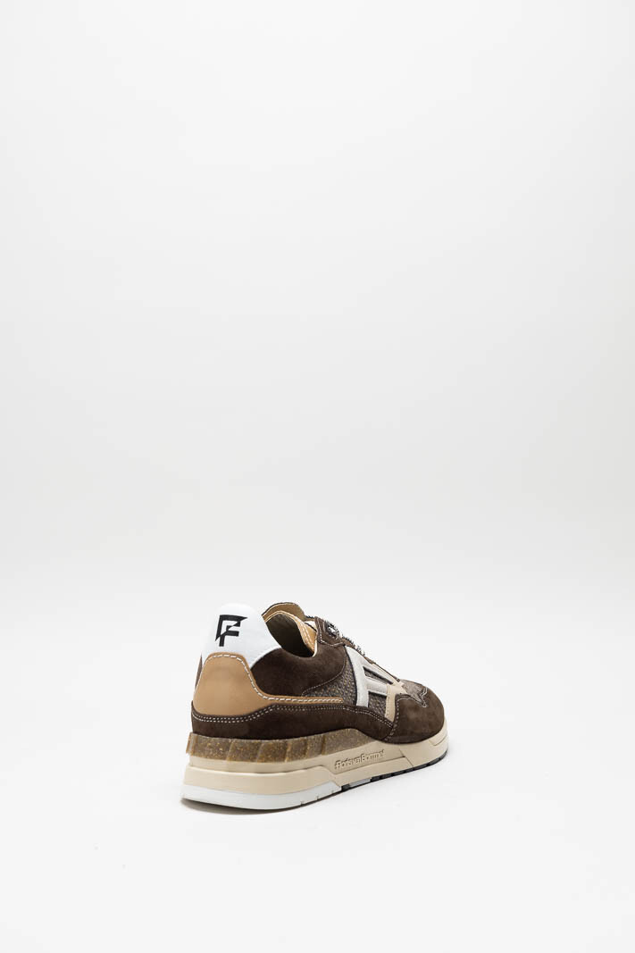 Bruin Sneaker image