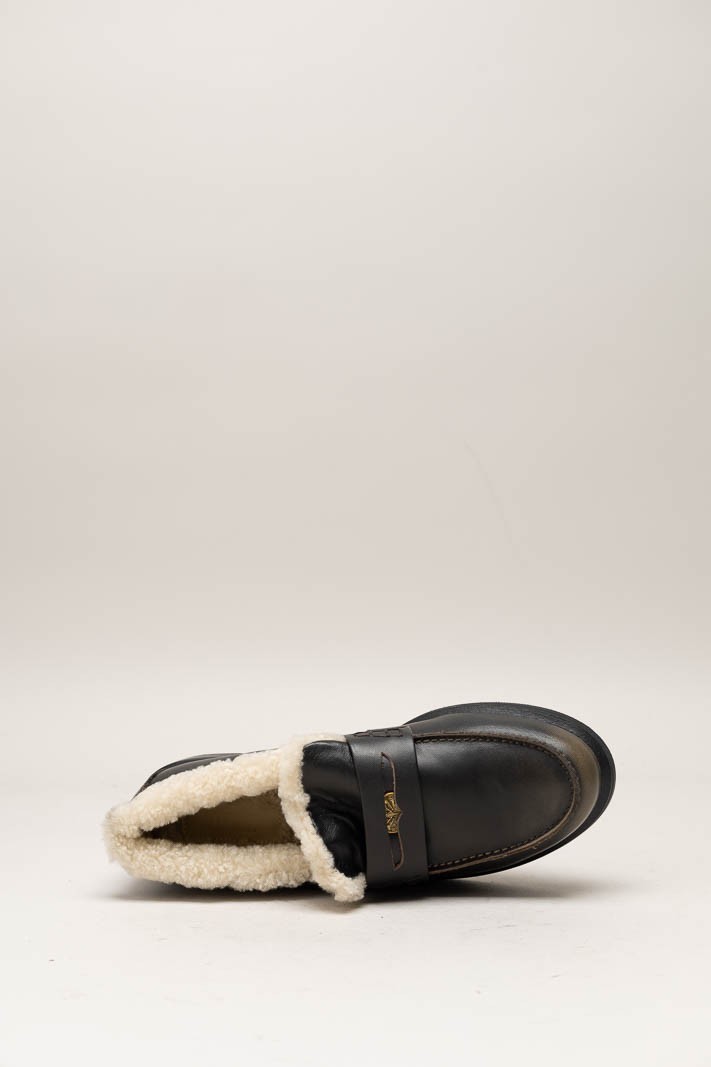 Donkerbruin Mocassin image