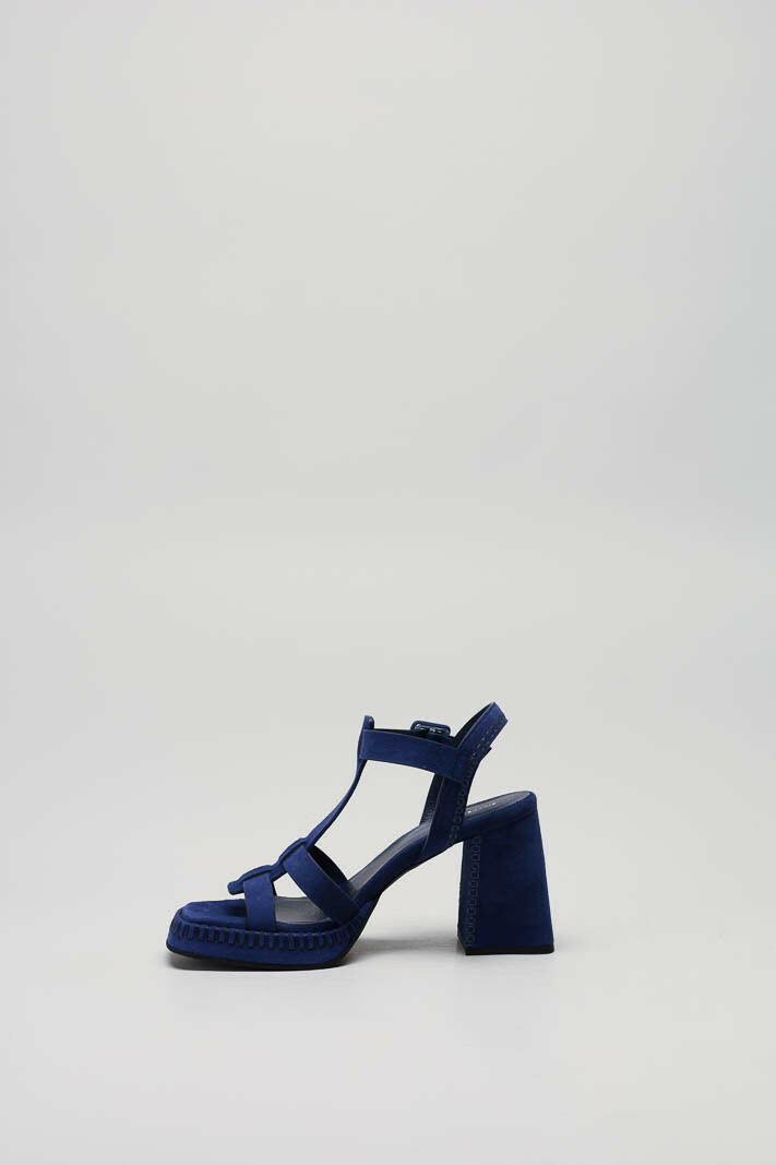 zoom in on Blauw Sandaal hak image Blauw Sandaal hak image