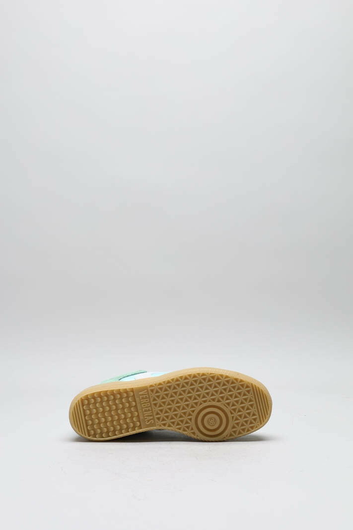 zoom in on Watergroen Sneaker image Watergroen Sneaker image