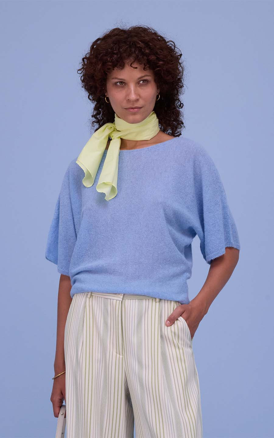 Lichtblauw Trui image