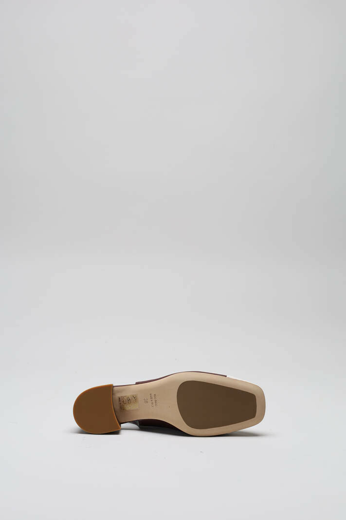 zoom in on Bordeaux Ballerina image Bordeaux Ballerina image
