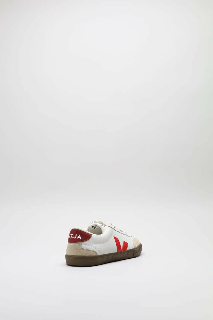 zoom in on Wit Sneaker image Wit Sneaker image