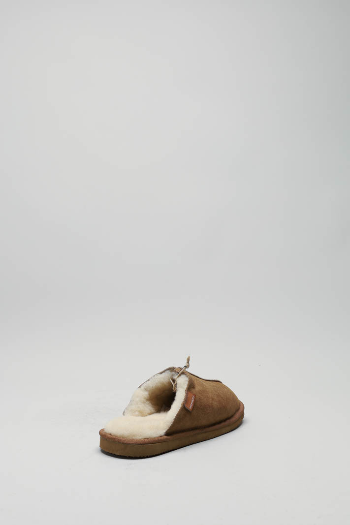 zoom in on Cognac Pantoffel image Cognac Pantoffel image