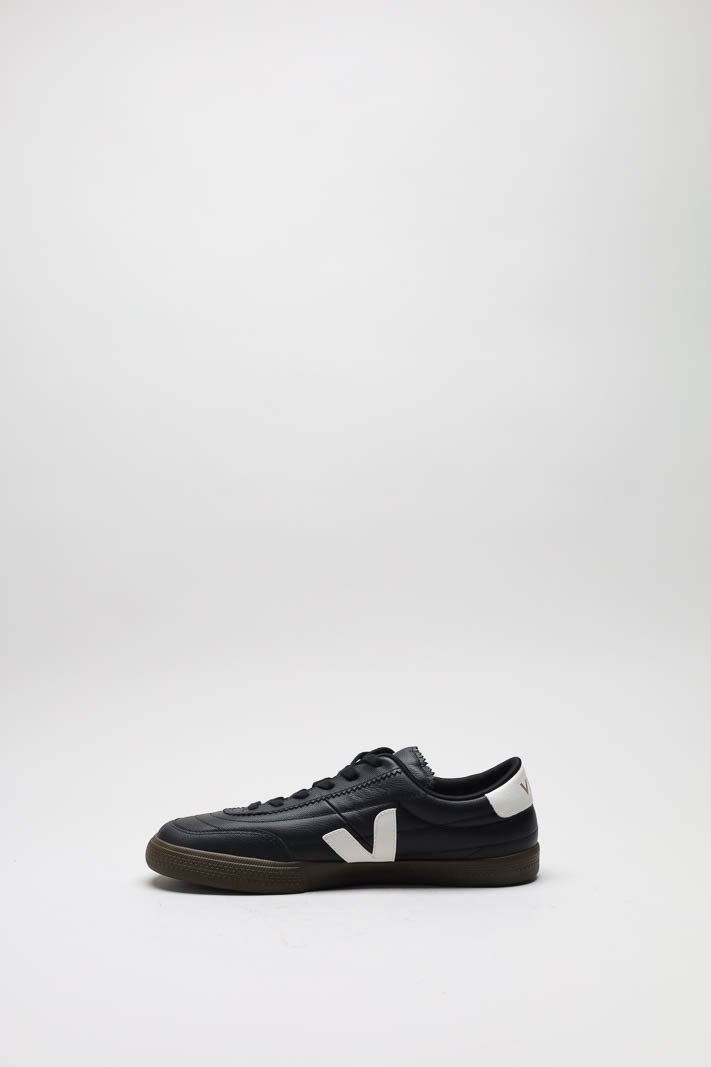 zoom in on Zwart Sneaker image Zwart Sneaker image