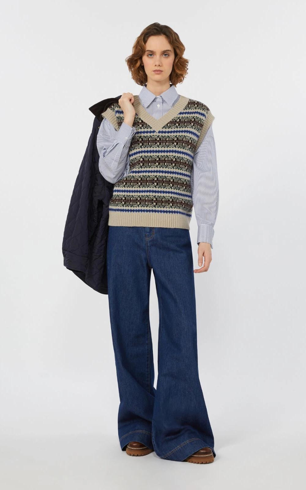 zoom in on Blauw Hemd image Blauw Hemd image