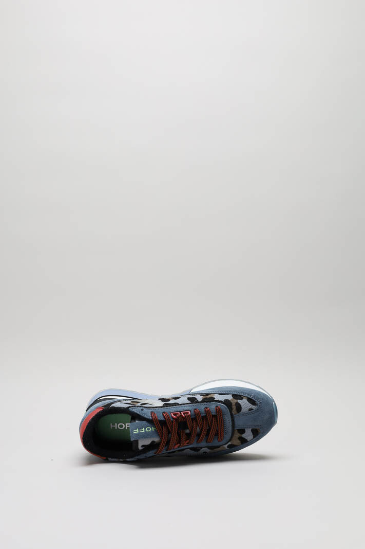 zoom in on Blauw Sneaker image Blauw Sneaker image