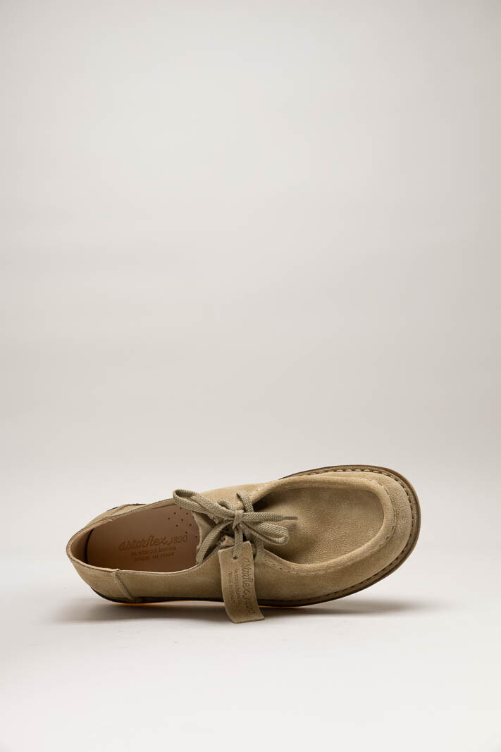 Donkerbeige Veterschoen image