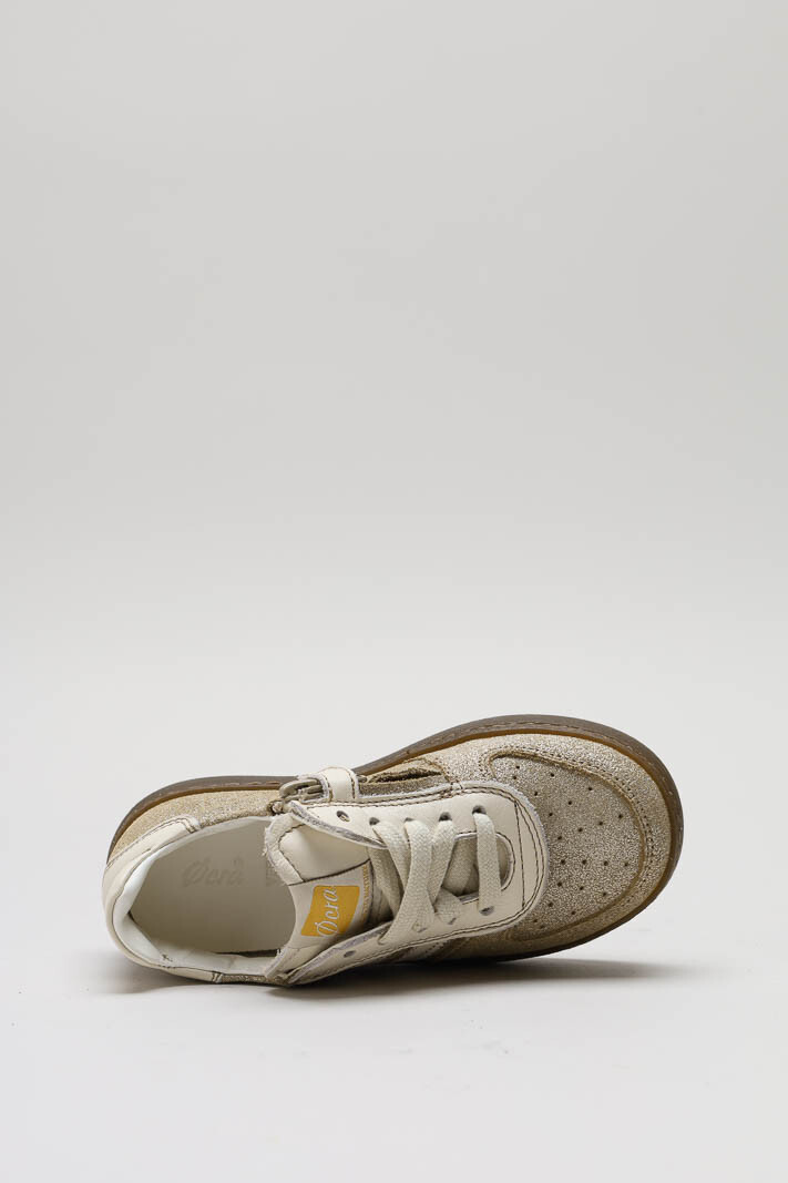 zoom in on Goud Sneaker image Goud Sneaker image