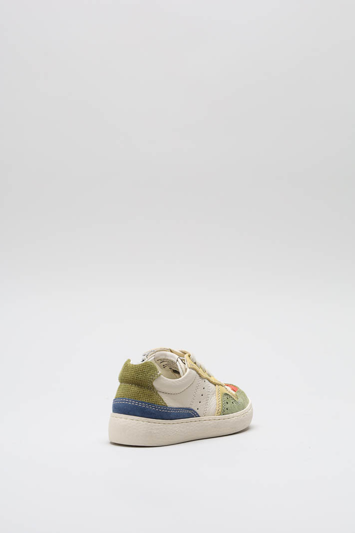 zoom in on Kaki Sneaker image Kaki Sneaker image