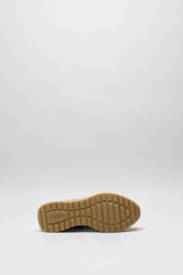 zoom in on Goud Sneaker image Goud Sneaker image