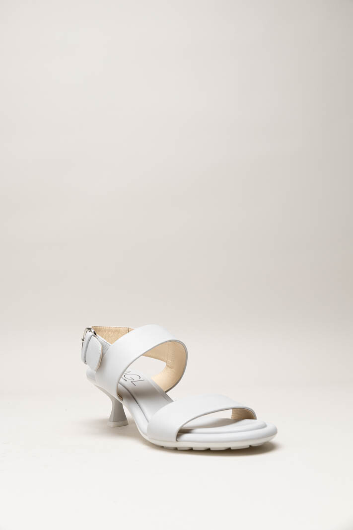 Lichtgrijs Sandaal hak