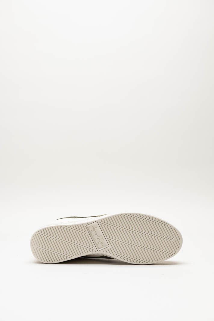 zoom in on Gebroken wit Sneaker image Gebroken wit Sneaker image