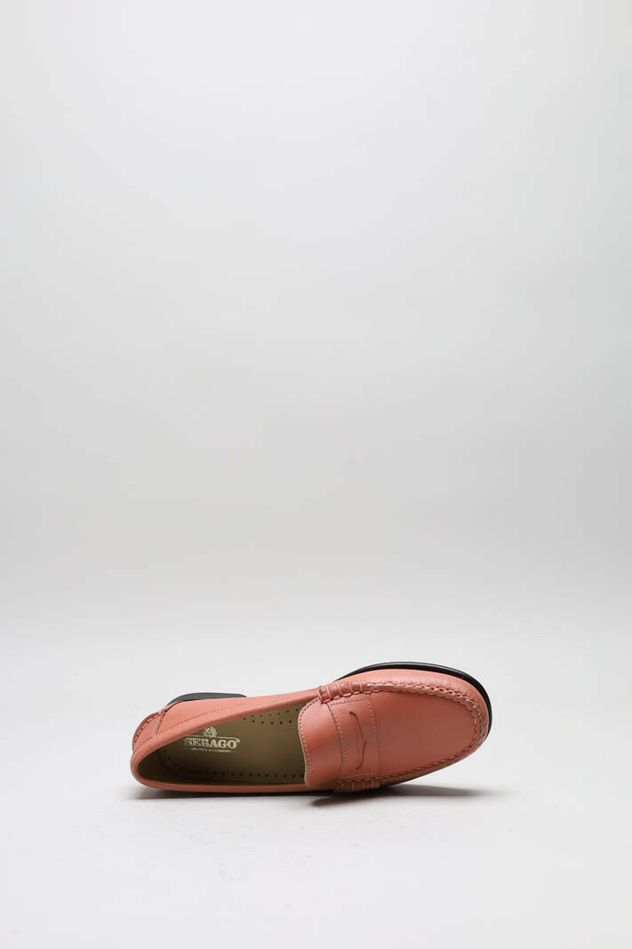zoom in on Koraal Mocassin image Koraal Mocassin image