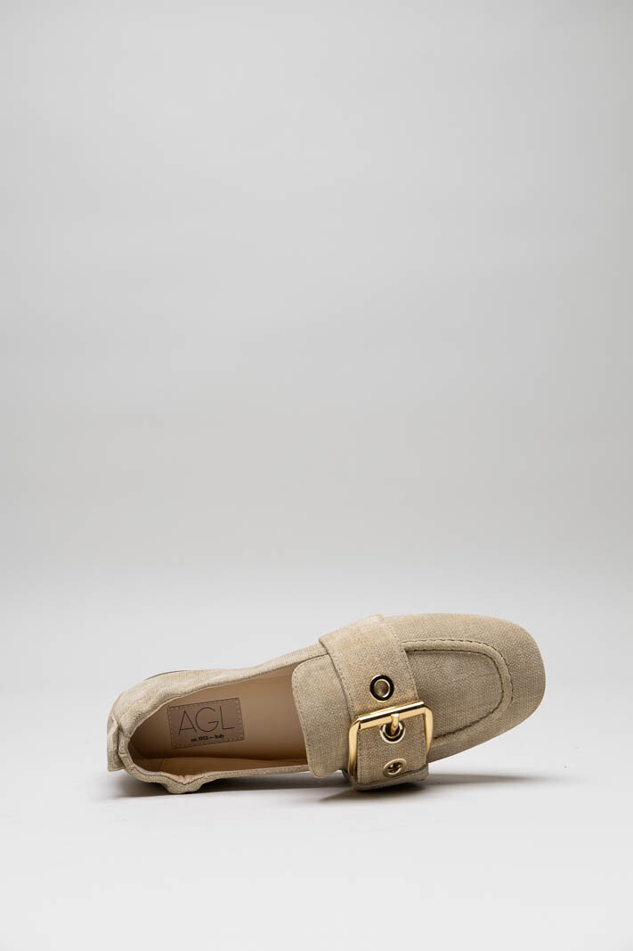 Beige Mocassin image