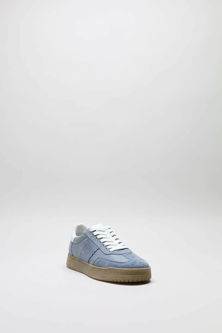 zoom in on Blauw Sneaker image Blauw Sneaker image
