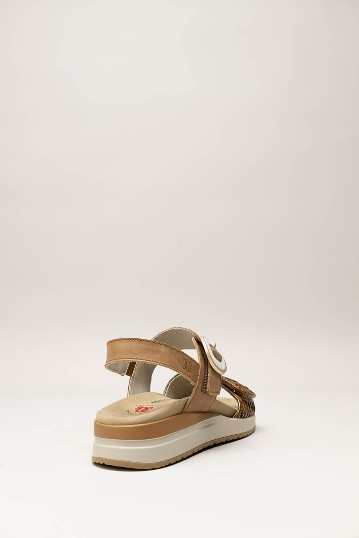 Cognac Sandaal sleehak image