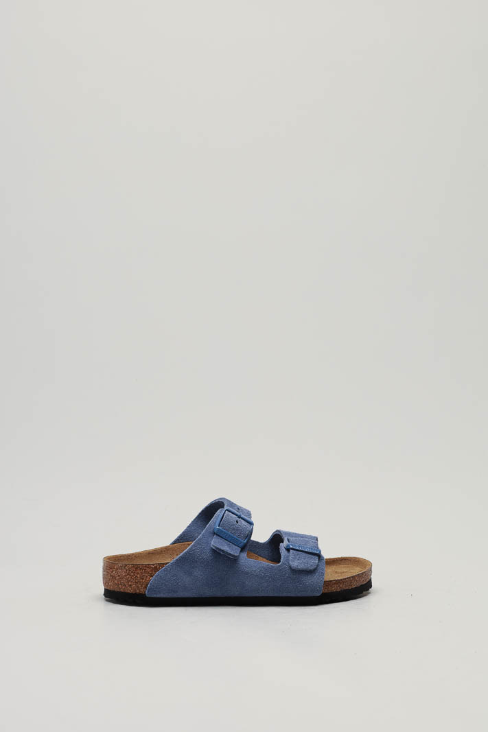 zoom in on Lichtblauw Slipper image Lichtblauw Slipper image