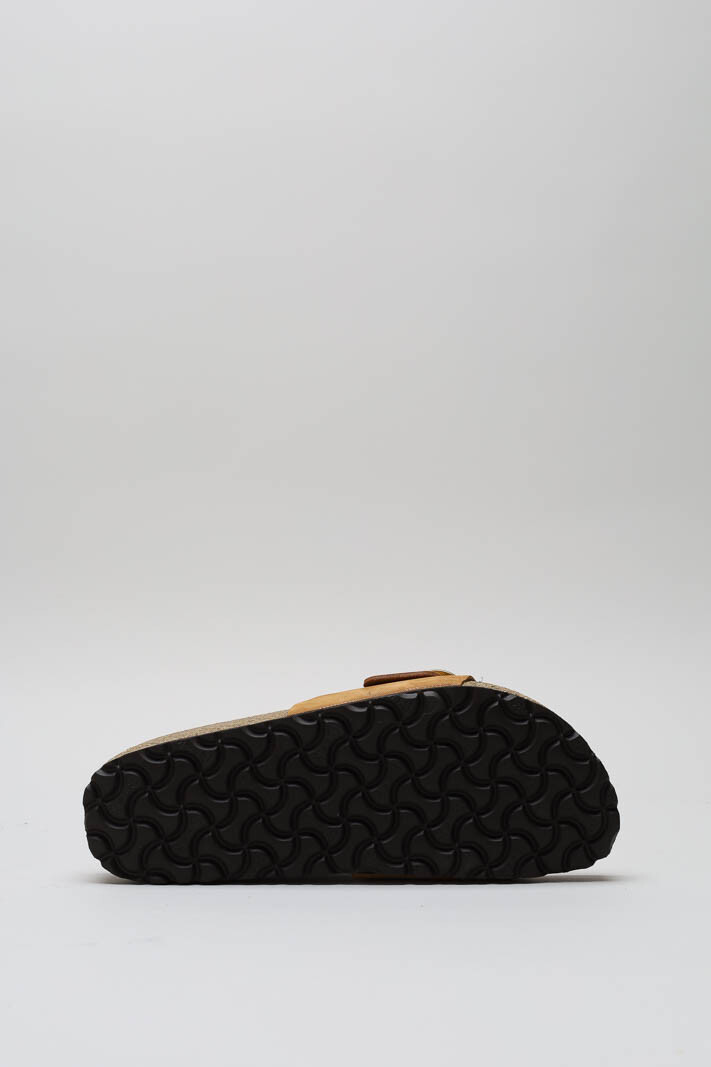 zoom in on Oranje Slipper image Oranje Slipper image