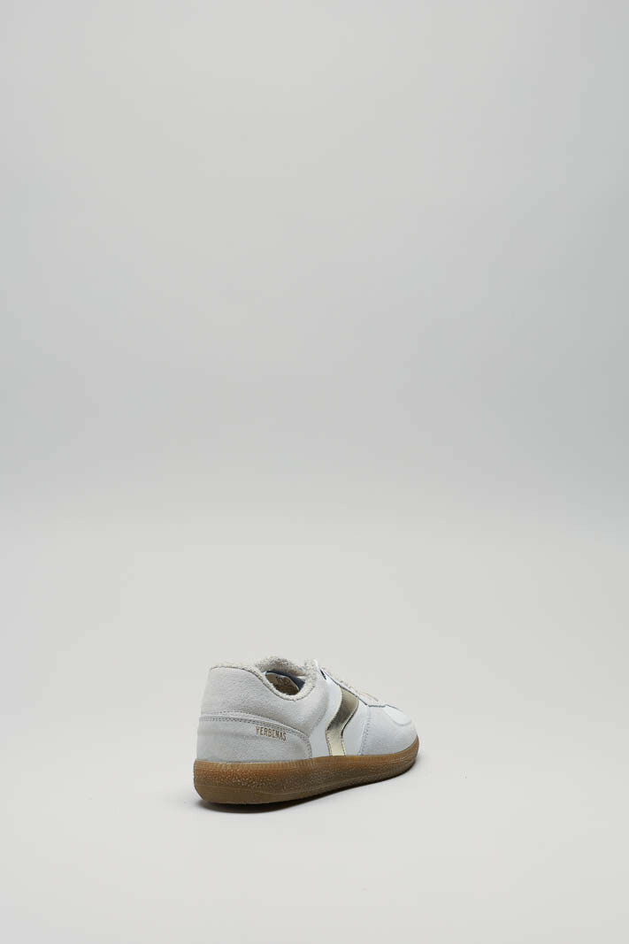 zoom in on Wit Sneaker image Wit Sneaker image