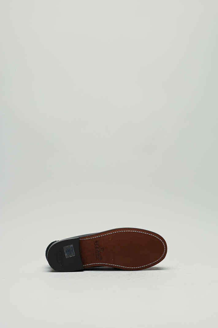zoom in on Donkerblauw Mocassin image Donkerblauw Mocassin image
