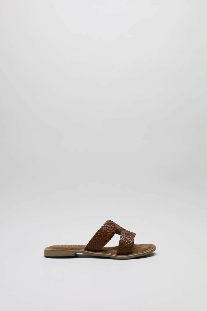 Cognac Slipper