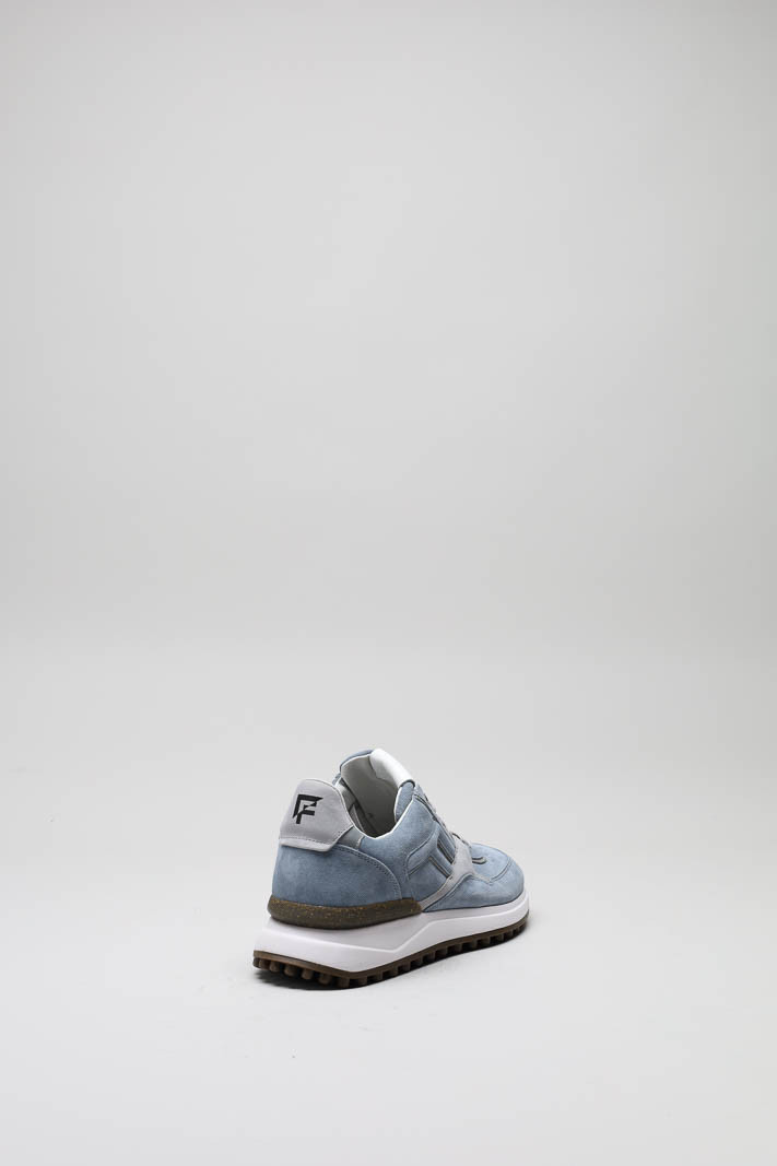 zoom in on Lichtblauw Sneaker image Lichtblauw Sneaker image