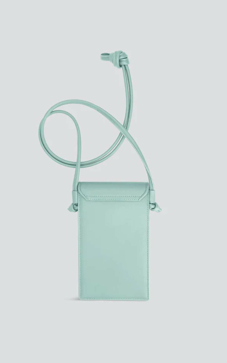 zoom in on Lichtblauw Cross body image Lichtblauw Cross body image