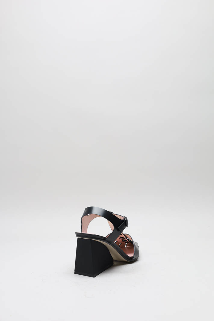 Zwart Pump sleehak image