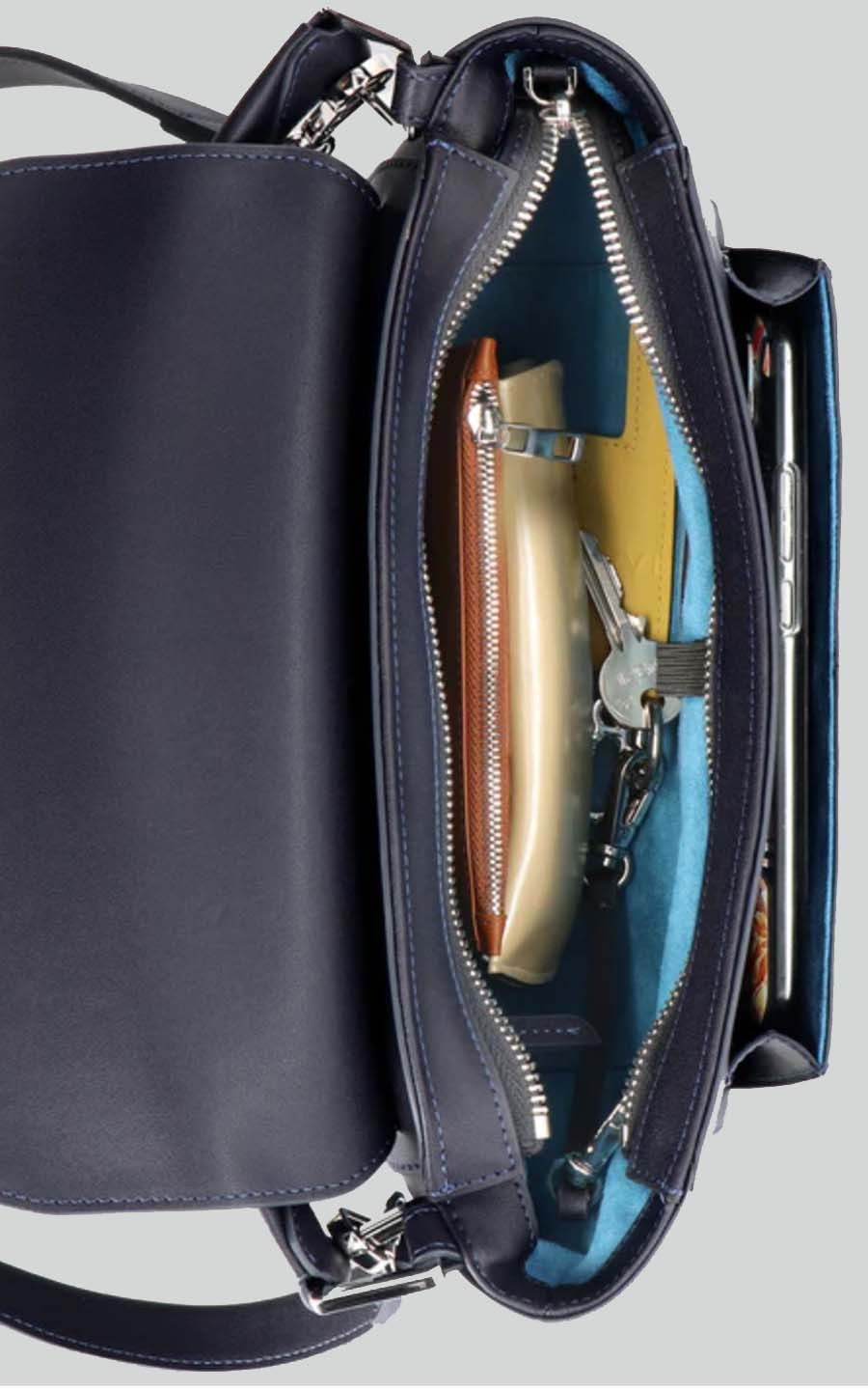 zoom in on Donkerblauw Cross body image Donkerblauw Cross body image